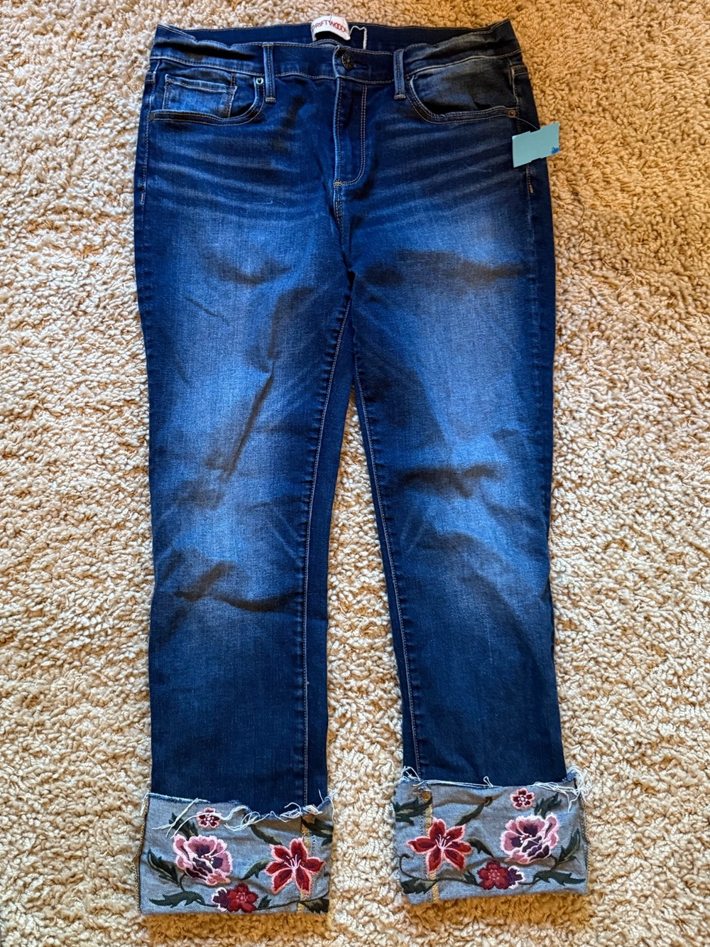 Driftwood Colette Embroidered Floral Cuff Straight Leg Jeans Size 30 Ankle Crop - Picture 2 of 9